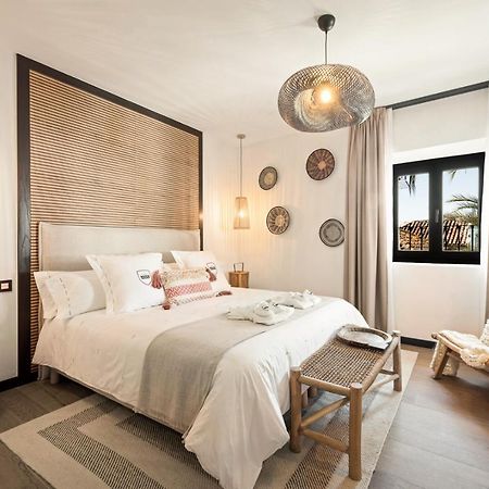 Hotel Santo Cristo La Ciudadela Marbella Bagian luar foto