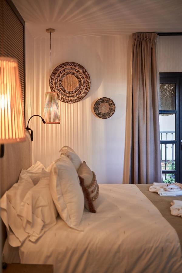 Hotel Santo Cristo La Ciudadela Marbella Bagian luar foto