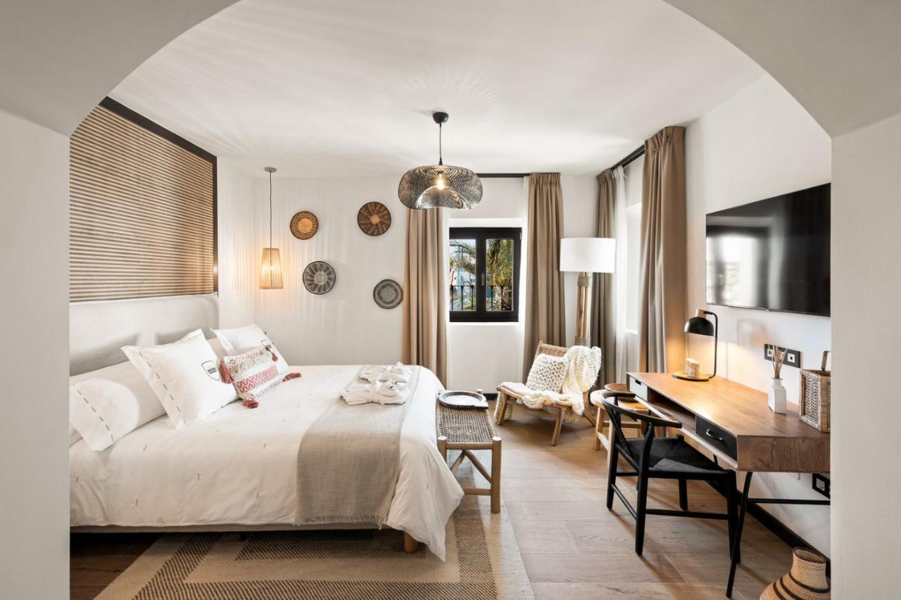 Hotel Santo Cristo La Ciudadela Marbella Bagian luar foto